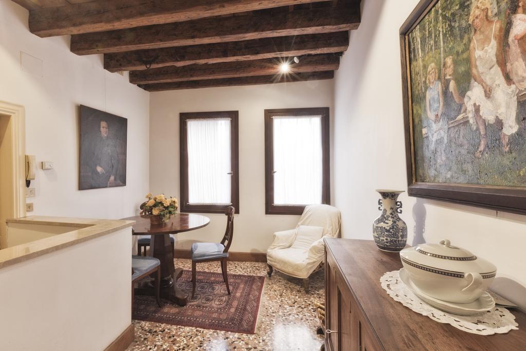 Palazzetto San Lio, Rialto Daire Venedik Oda fotoğraf